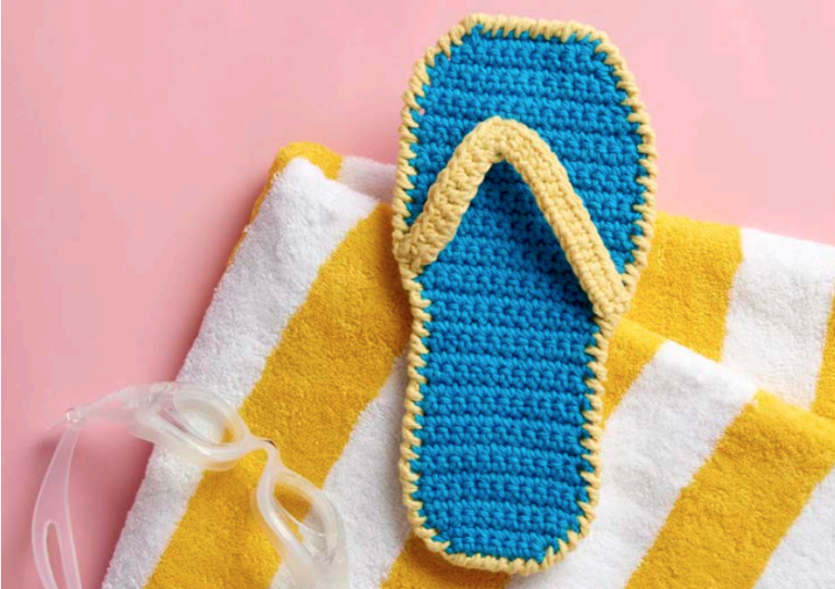 Cream flip flop dishcloth free pattern