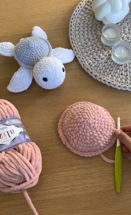 Crochet a Large Turtle