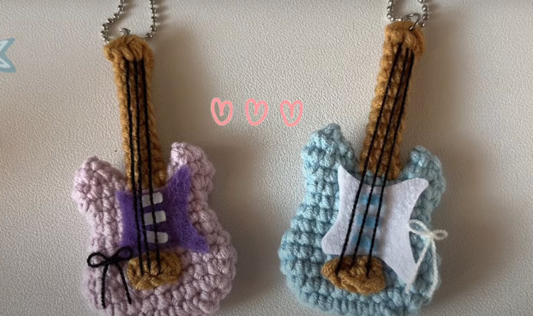 Crochet Guitar Keychain & Bag Charm – A Fun DIY Project