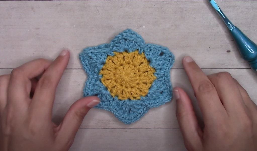Easy Crochet Mother’s Day Gift Card Holder