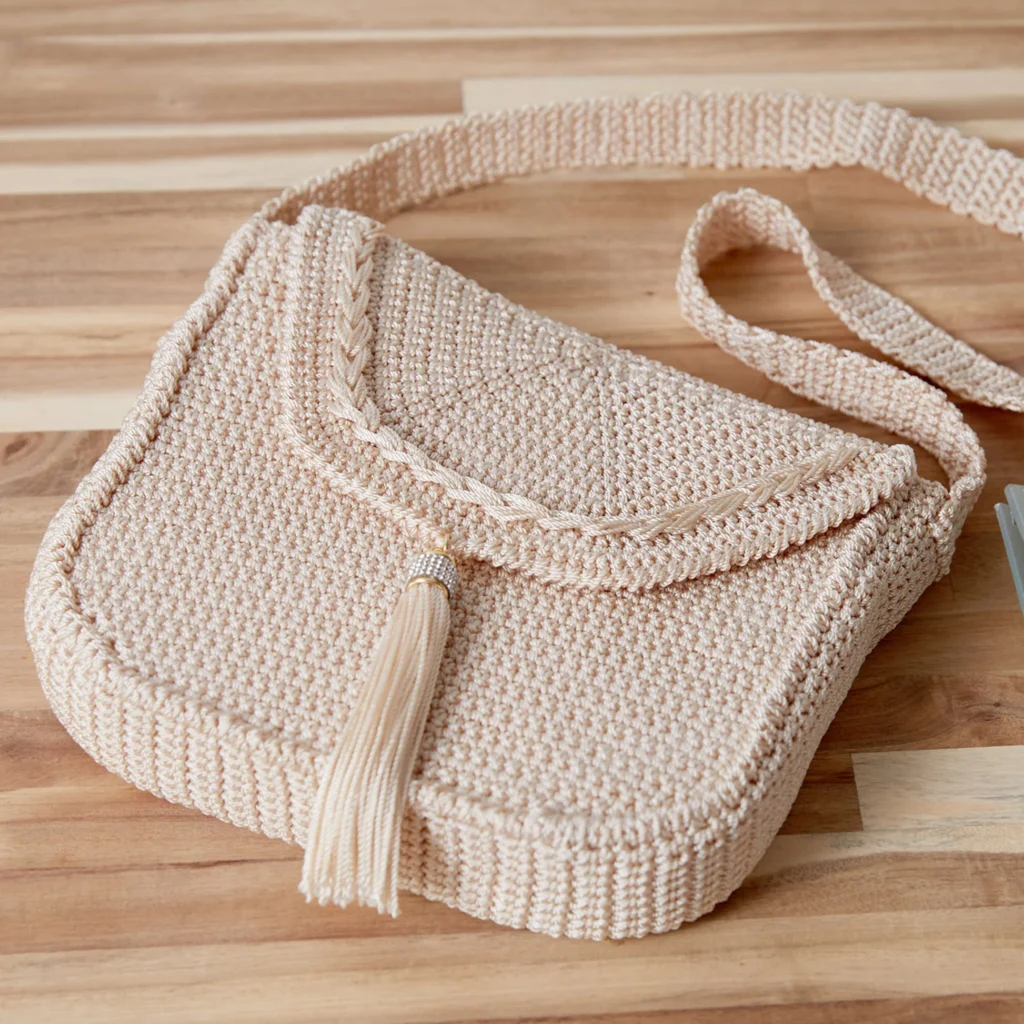 Crochet cross body bag free pattern