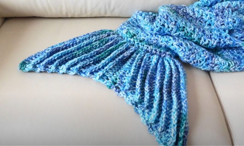 How to Crochet Mermaid Tail Blanket