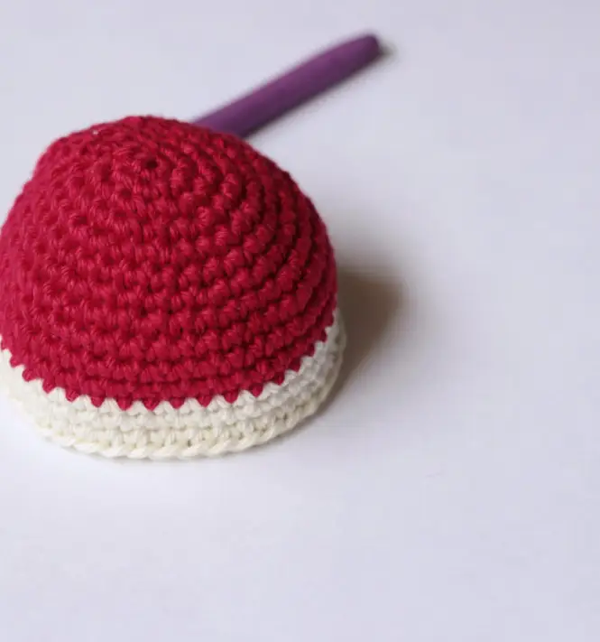 pokeball crochet pattern: Crochet a Plush Poké Ball: A Step-by-Step Guide!