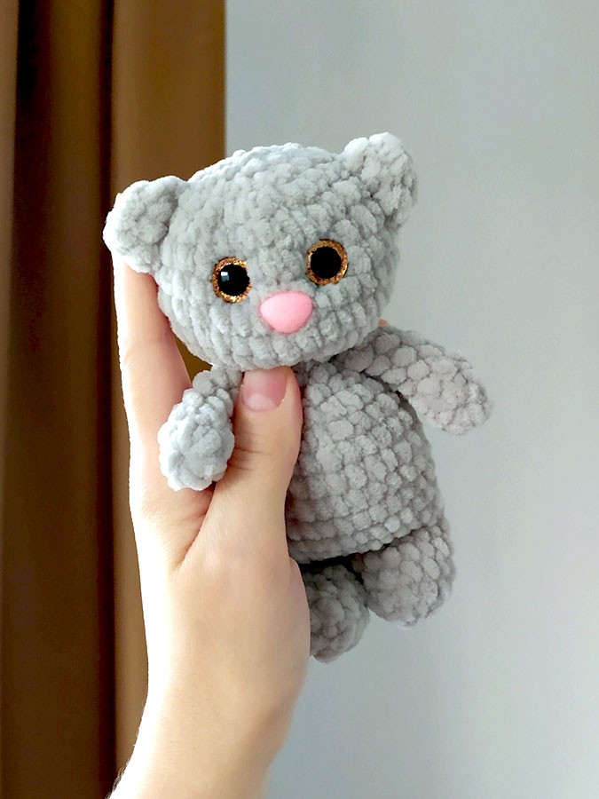 Free Kitten Crochet Pattern: Adorable DIY!
