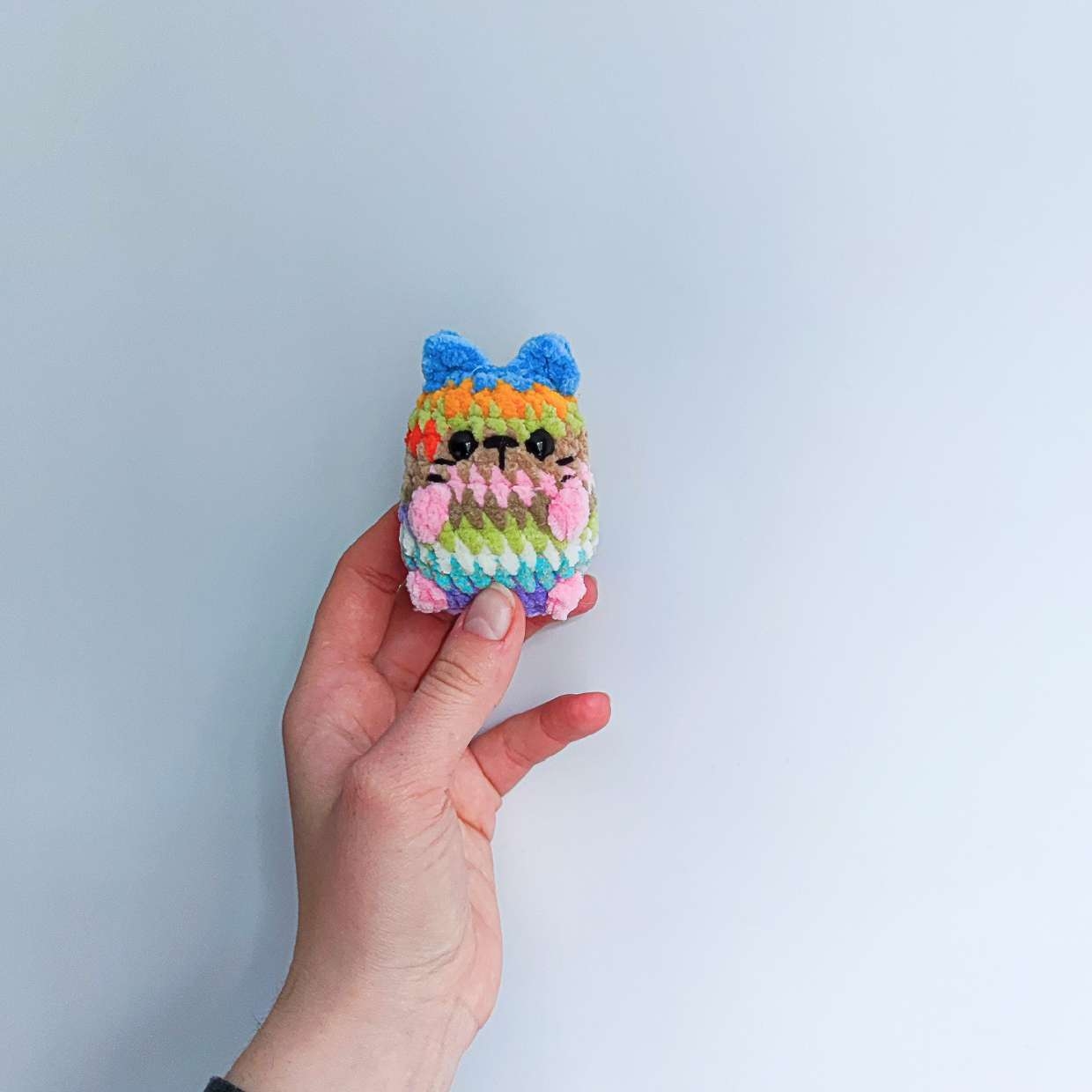 Free Crochet Pattern: Adorable Slim Kitty Trio!