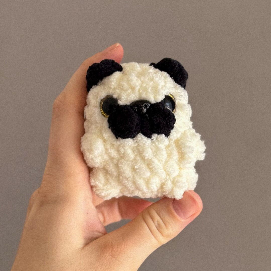 Crochet a Cuddly Little Pug: A Free Pattern!