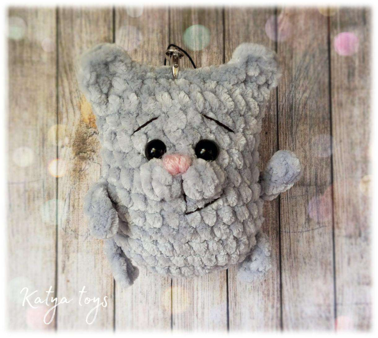 Crochet Your Own Adorable Cat Toy Pattern!