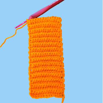 Finished single color pumpkin with stalk and tendril