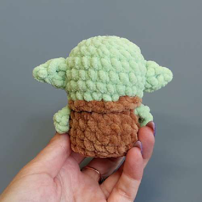 Crochet Yoda Face Indentation Example