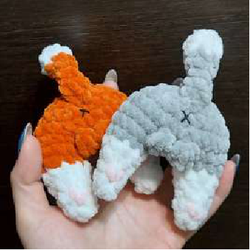 Get Hooked: Kitty-Butts Keychain Crochet Pattern!