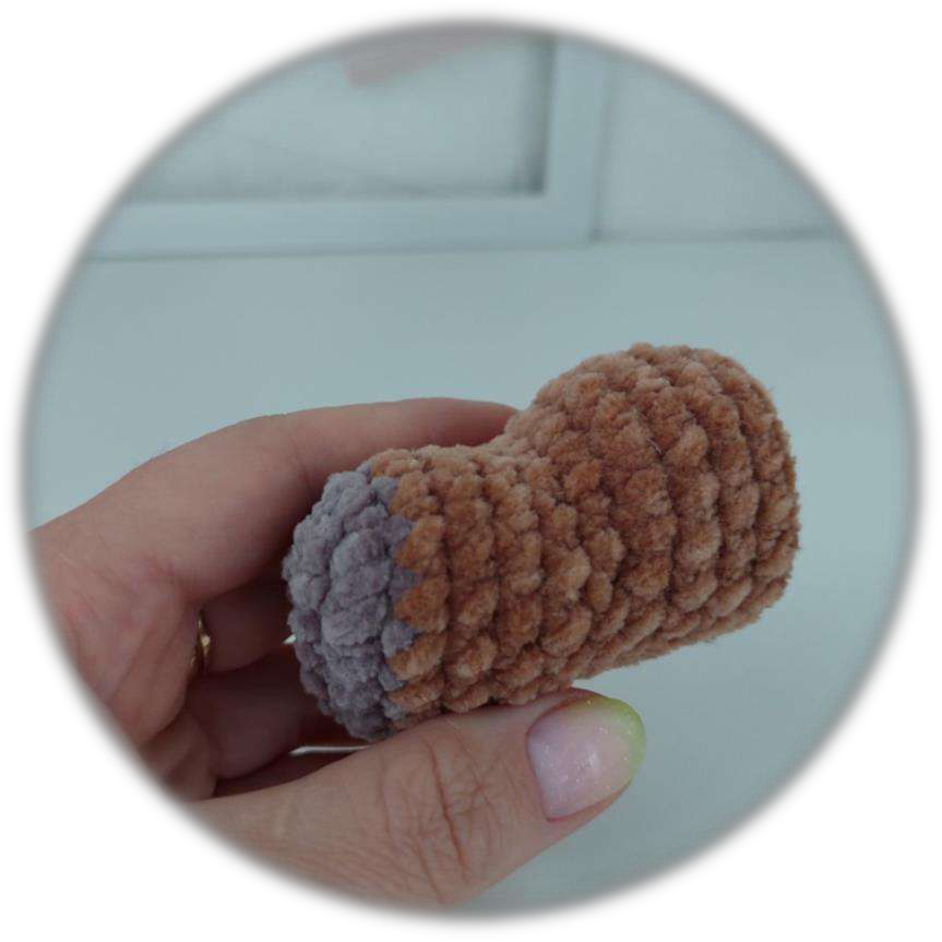 Head with safety eyes inserted