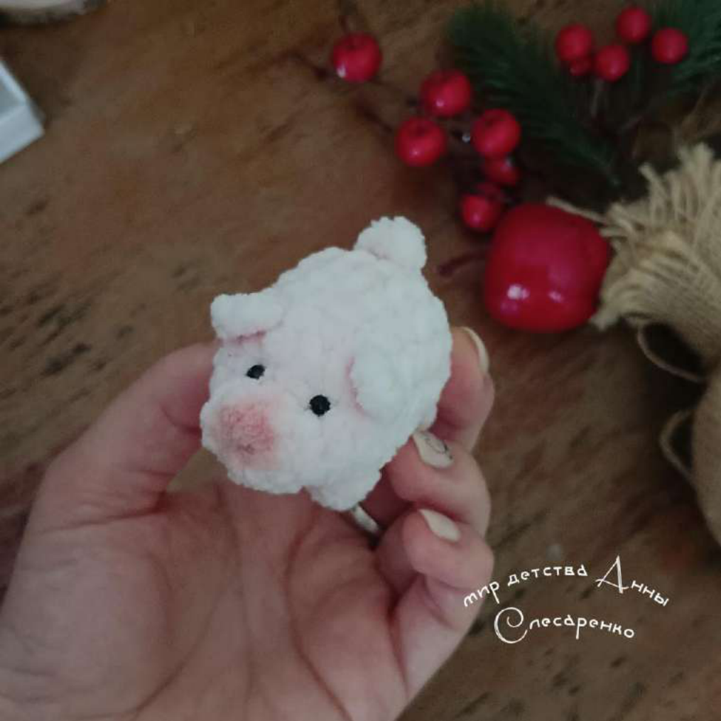 Finished Mini Pig Crochet Toy