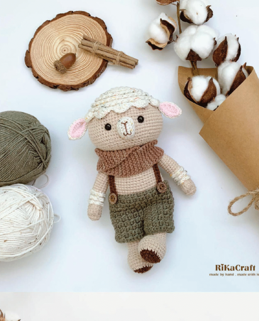 Adorable Crochet Lamb Amigurumi: Free Pattern