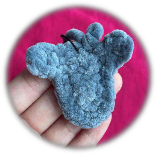 Crochet head with safety eyes installed