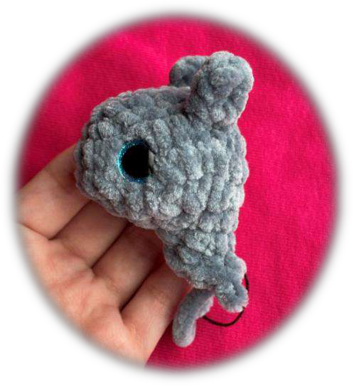 Crochet Igogoshka with one paw started