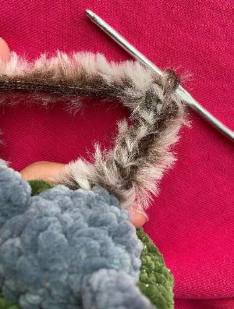 Finished Igogoshka crochet horse with decorations