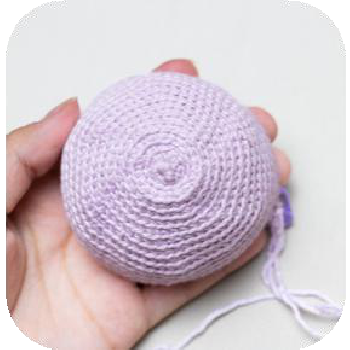 Crocheting the shoe strap