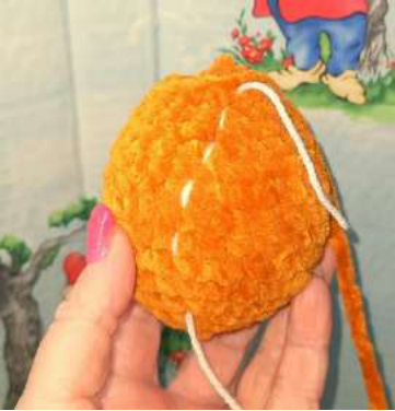 Small white crocheted muzzle piece.