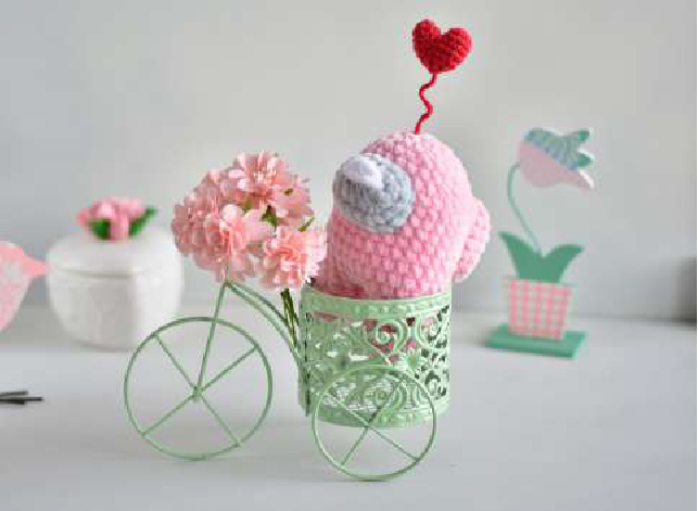 The main body of the crochet cosmonaut