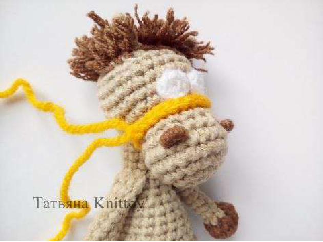 Bridle secured over muzzle