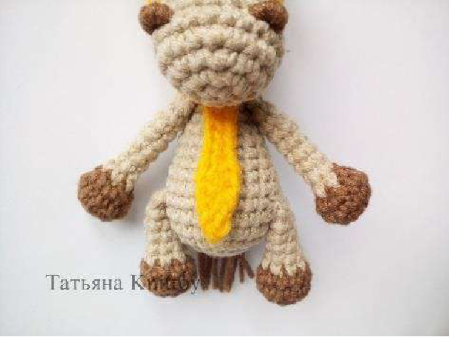 Finished tie on boy pony