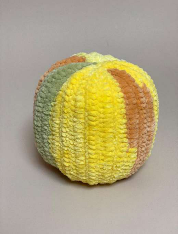 Top of the pumpkin cinched and closed