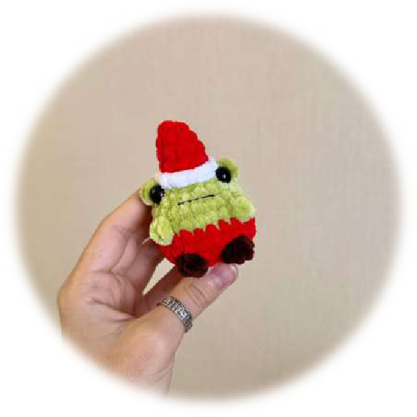 Side view of finished crochet froggy