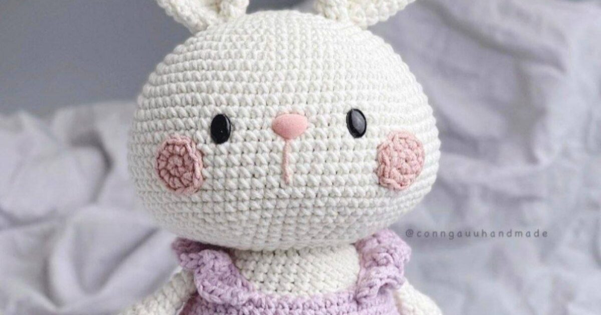 Crochet Adorable Mochi Bunny: Free Pattern