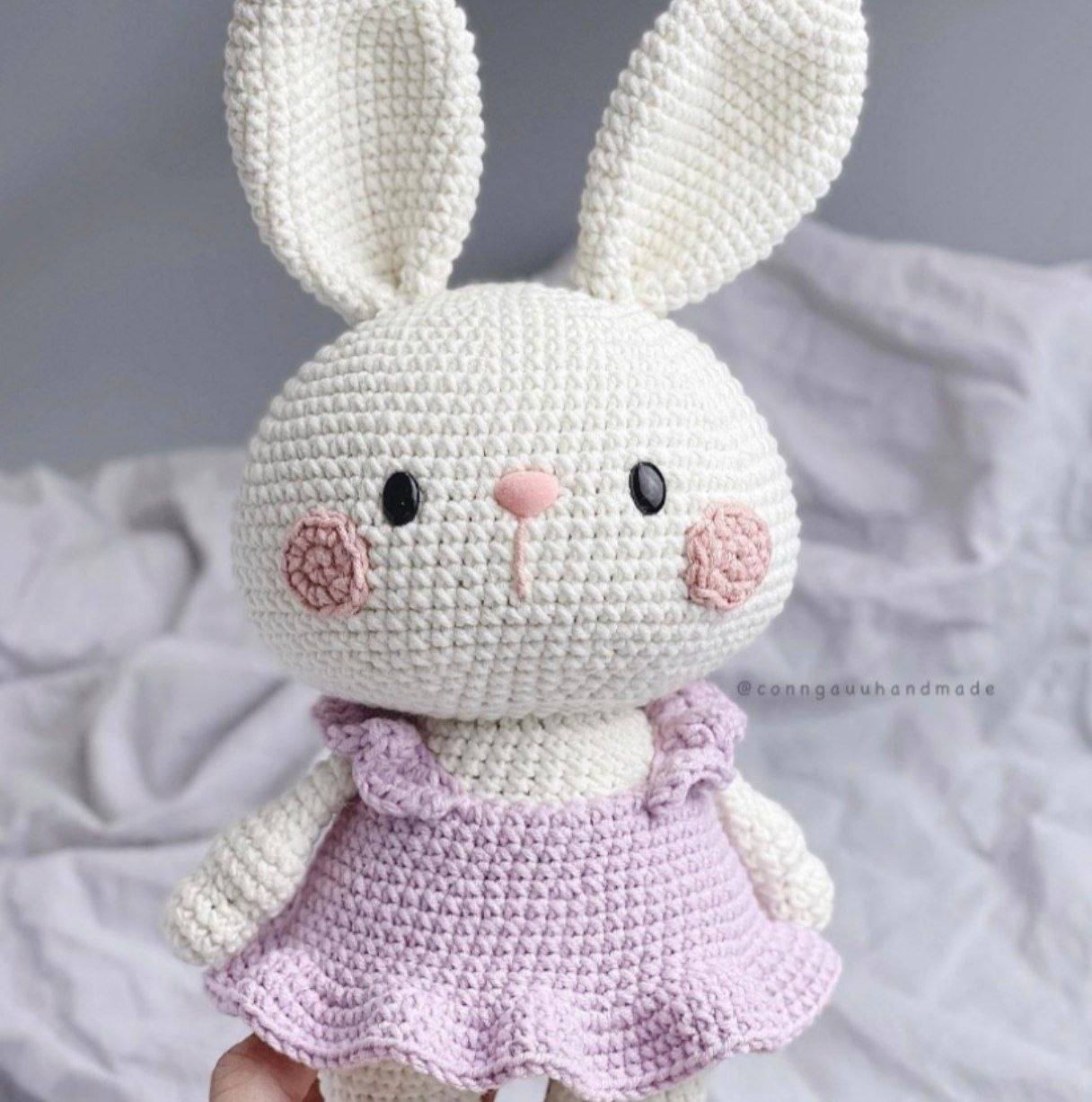 Crochet Adorable Mochi Bunny: Free Pattern
